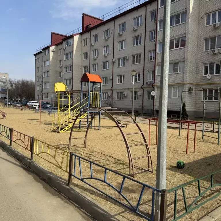 2-к кв. Краснодарский край, Тихорецк Колхозная ул., 2/3к1 (70.3 м) - Фото 2