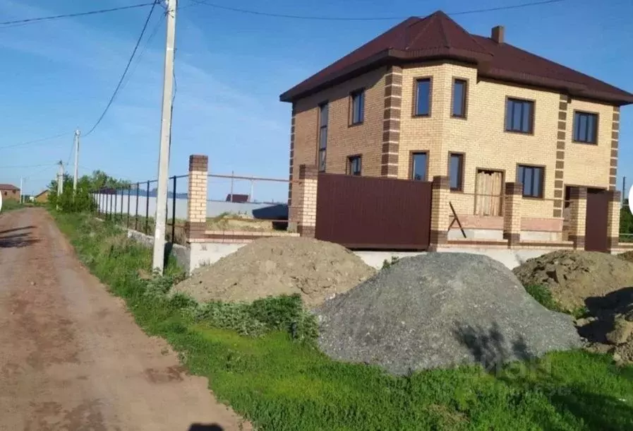 Участок в Челябинская область, Копейск Сафакулевская ул. (9.5 сот.) - Фото 1