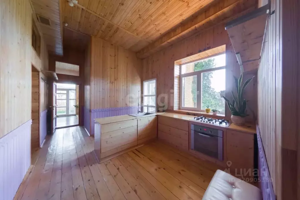 Дом в Свердловская область, Верхняя Салда Красноармейская ул., 141 ... - Фото 1