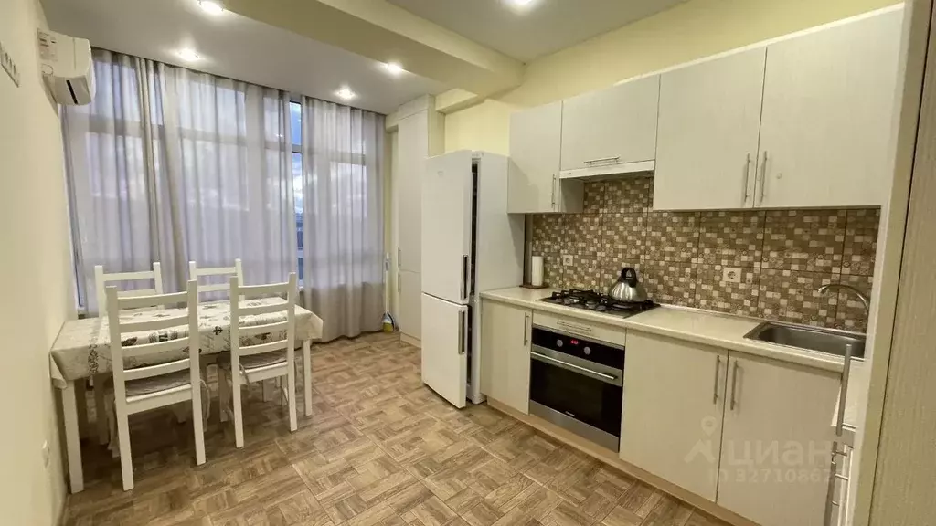 2-к кв. Краснодарский край, Геленджик ул. Прасковеевская, 7 (58.1 м) - Фото 2