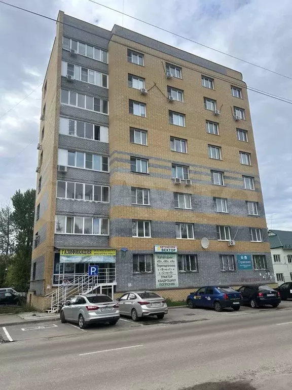 3-к. квартира, 140 м, 6/8 эт. - Фото 0