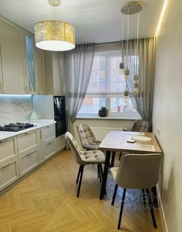 2-к кв. Крым, Феодосия ш. Симферопольское, 11 (58.0 м) - Фото 1