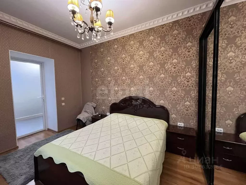 Дом в Крым, Саки ул. Красноармейская (80 м) - Фото 1