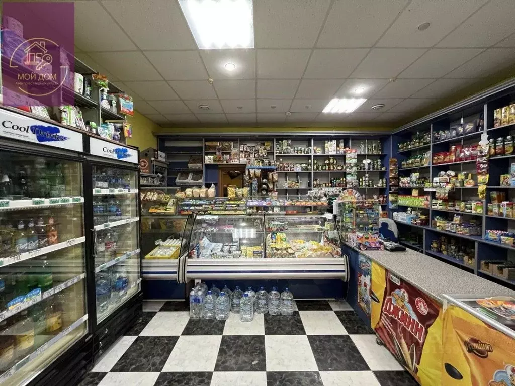 Торговая площадь в Крым, Евпатория ул. Шевченко, 37 (44 м) - Фото 2