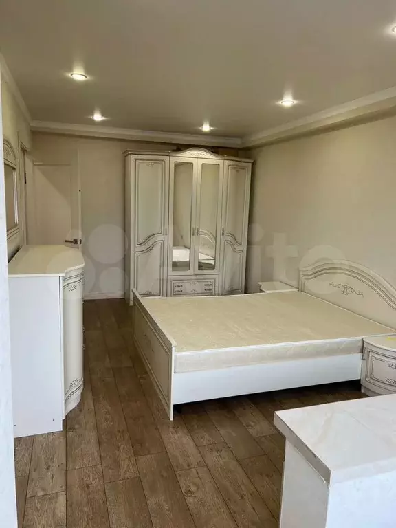 3-к. квартира, 74 м, 5/7 эт. - Фото 0