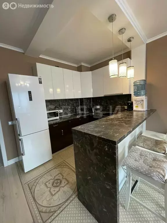 3-комнатная квартира: Тюмень, Таврическая улица, 9к5 (63.7 м) - Фото 1