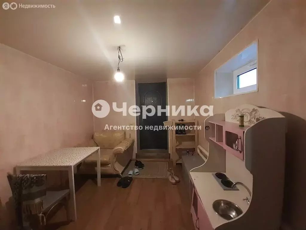 2-комнатная квартира: Каменск-Шахтинский, улица Кирова, 102 (58 м) - Фото 1