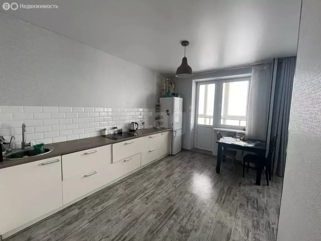 1-комнатная квартира: Ярославль, улица Лизы Чайкиной, 7 (41.8 м) - Фото 1