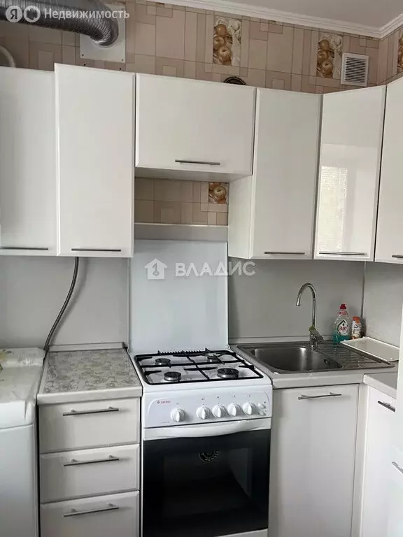 2-комнатная квартира: Октябрьский, улица Островского, 41 (45 м) - Фото 1