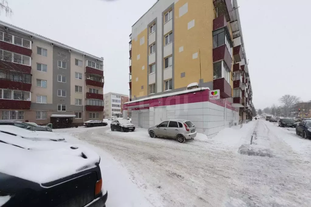 Торговая площадь в Татарстан, Альметьевск ул. Радищева, 17 (161 м) - Фото 2