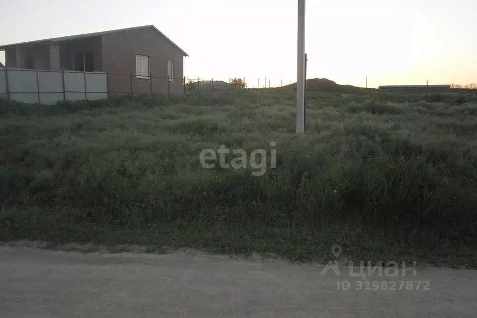 Участок в Ростовская область, Мясниковский район, с. Крым ул. Шаумяна ... - Фото 0