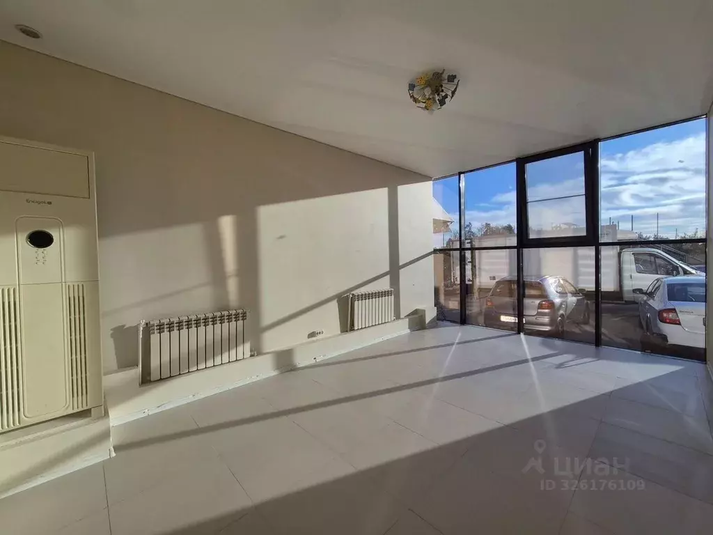 Помещение свободного назначения в Краснодарский край, Сочи Виноградная ... - Фото 2