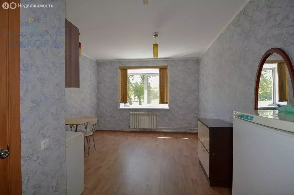 Квартира-студия: Барнаул, улица Петра Сухова, 83А (22 м) - Фото 2