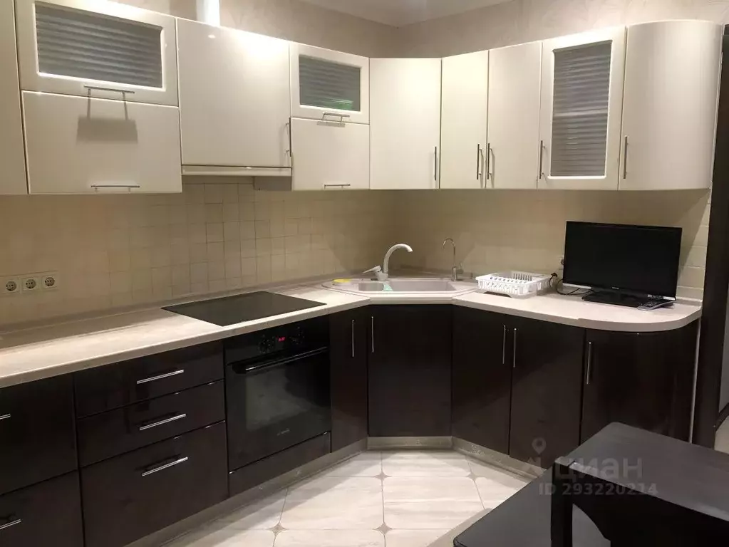 2-к кв. Московская область, Люберцы Красная Горка мкр, просп. ... - Фото 0