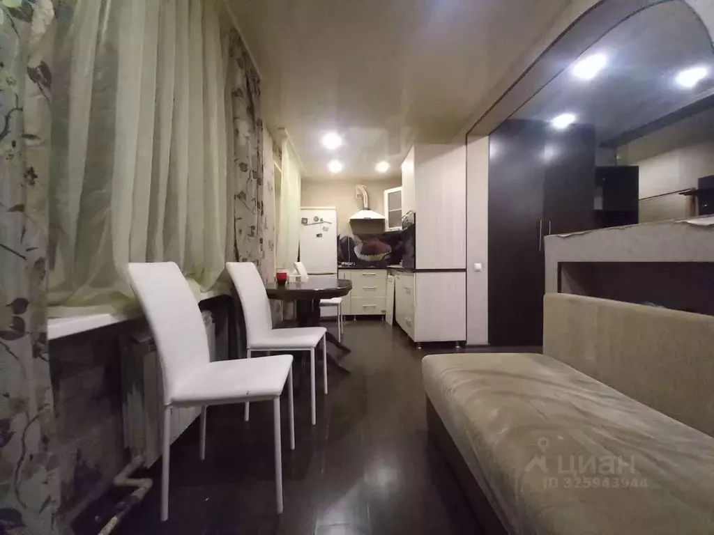 3-к кв. Волгоградская область, Волжский ул. Энгельса, 16 (57.0 м) - Фото 1