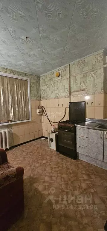 3-к кв. Хабаровский край, Комсомольск-на-Амуре Юбилейная ул., 13 (69.0 ... - Фото 0