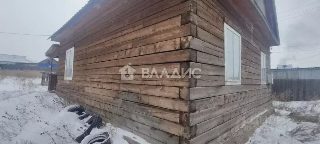 Дом в Бурятия, Иволгинский район, Иволгинское с/пос, с. Иволгинск ул. ... - Фото 2