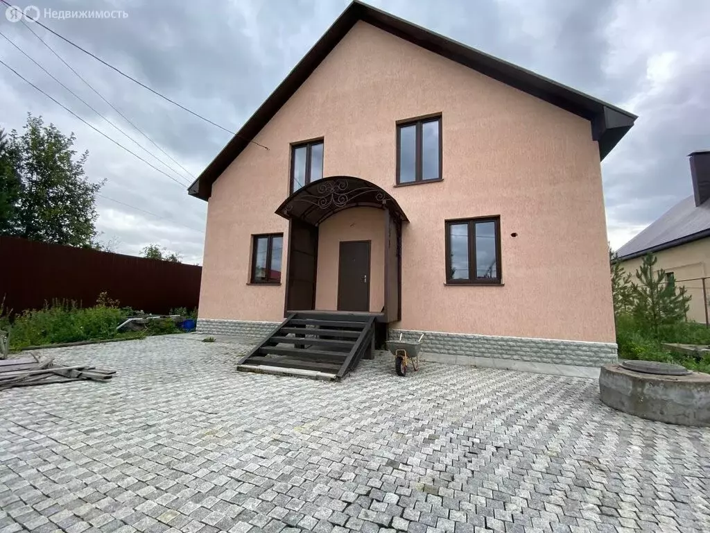 Дом в Уфа, посёлок Базилевка, Базилевская улица, 10А (230 м) - Фото 1