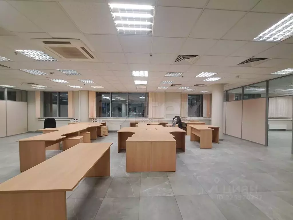 Офис в Москва ул. Удальцова, 1А (404 м) - Фото 1