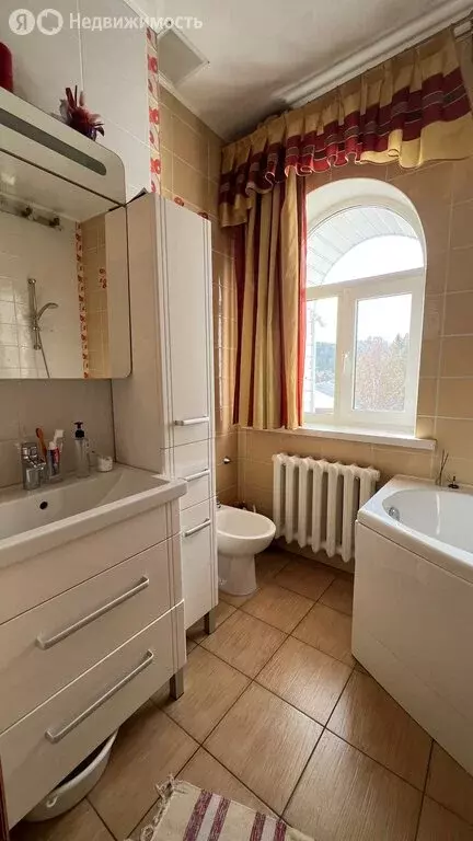 Дом в Белокуриха, Школьный переулок, 3 (274 м) - Фото 1