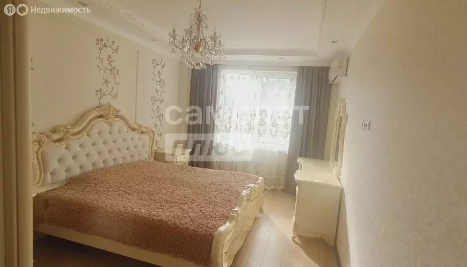 2-комнатная квартира: Туапсе, улица Красина, 2 (70 м) - Фото 1