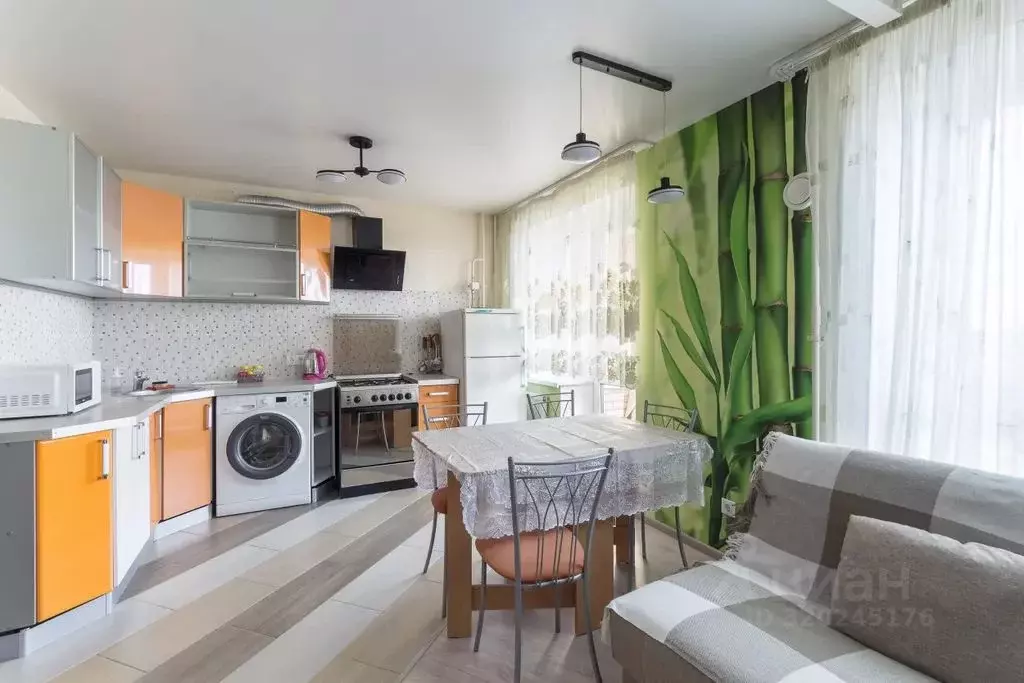 1-к кв. Псковская область, Псков Юбилейная ул., 41А (40.0 м) - Фото 1