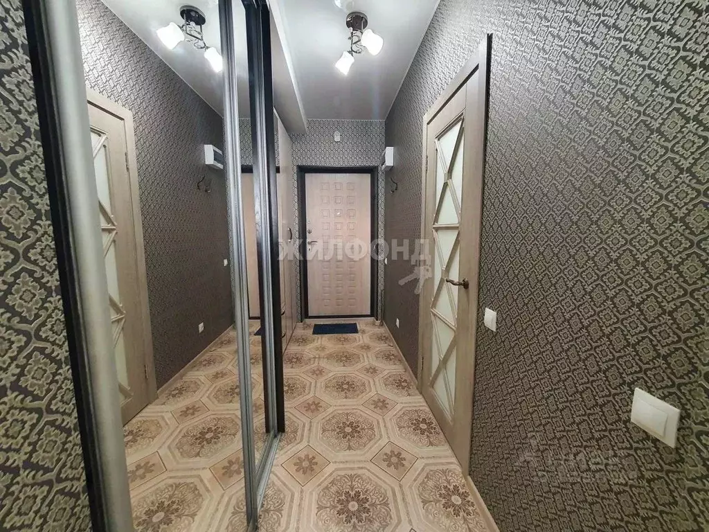 Студия Новосибирская область, Новосибирск ул. Кирова, 242 (25.9 м) - Фото 0