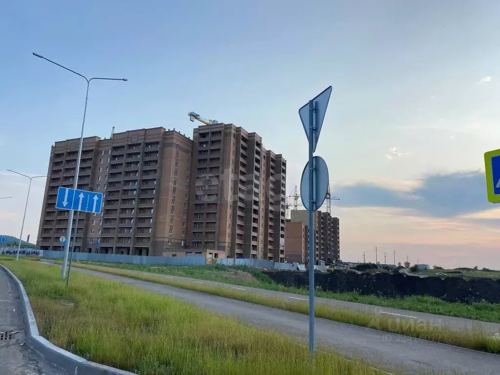 3-к кв. Башкортостан, Октябрьский ул. Шашина, 28 (80.59 м) - Фото 2