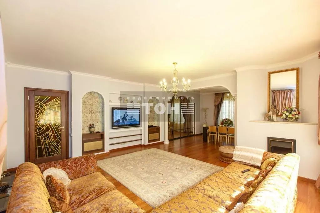 Коттедж в Краснодарский край, Геленджик ул. Красивая (420 м) - Фото 1