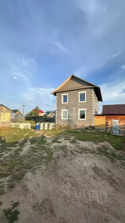 Дом в Саха (Якутия), Якутск Марха мкр, пер. Зернистый, 1 (120 м) - Фото 1