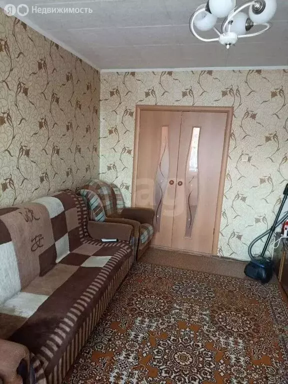 2-комнатная квартира: Бежецк, Воздвиженский переулок, 32 (51.3 м) - Фото 2