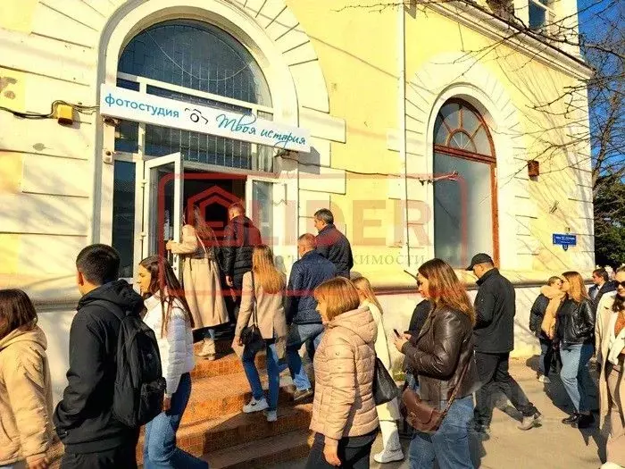 Торговая площадь в Севастополь ул. Розы Люксембург, 52 (40 м) - Фото 1