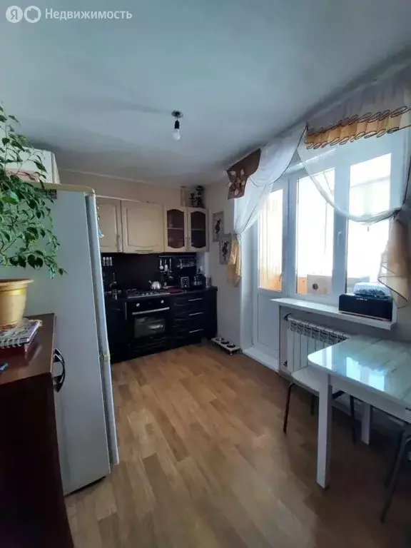 1-комнатная квартира: Еманжелинск, Почтовая улица, 11А (39.1 м) - Фото 1