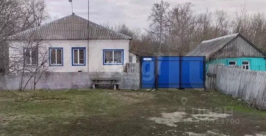 Дом в Белгородская область, Ровеньки городское поселение, Ровеньки рп ... - Фото 1