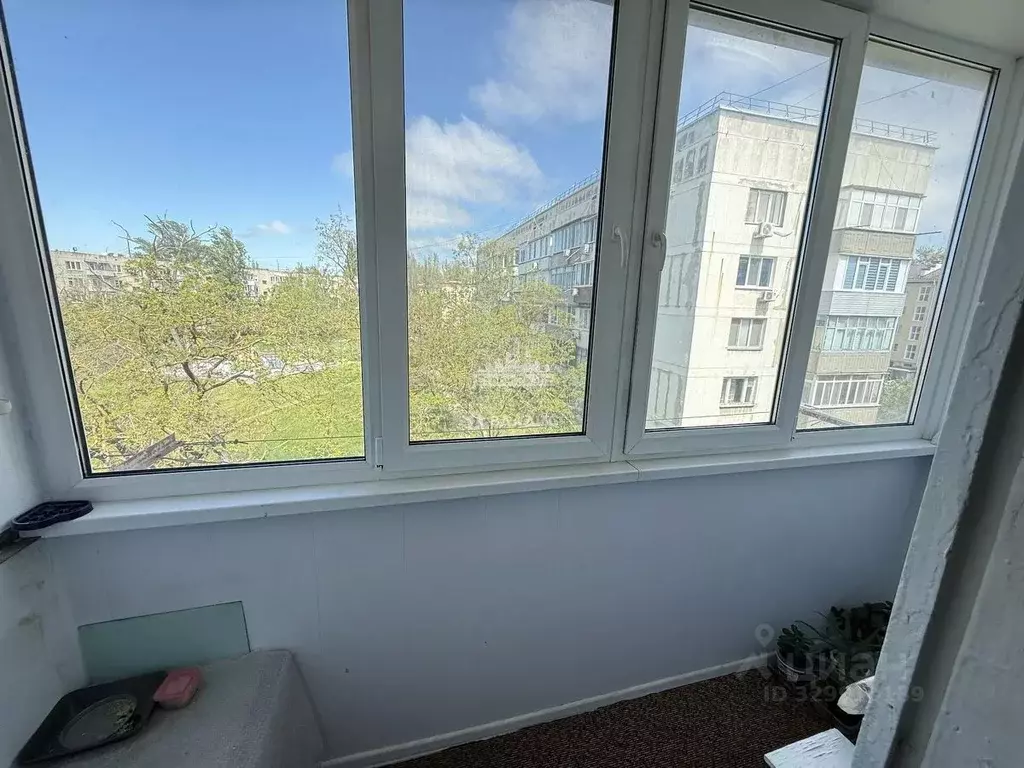 2-к кв. Крым, Керчь ул. Маршала Еременко, 38 (47.1 м) - Фото 1