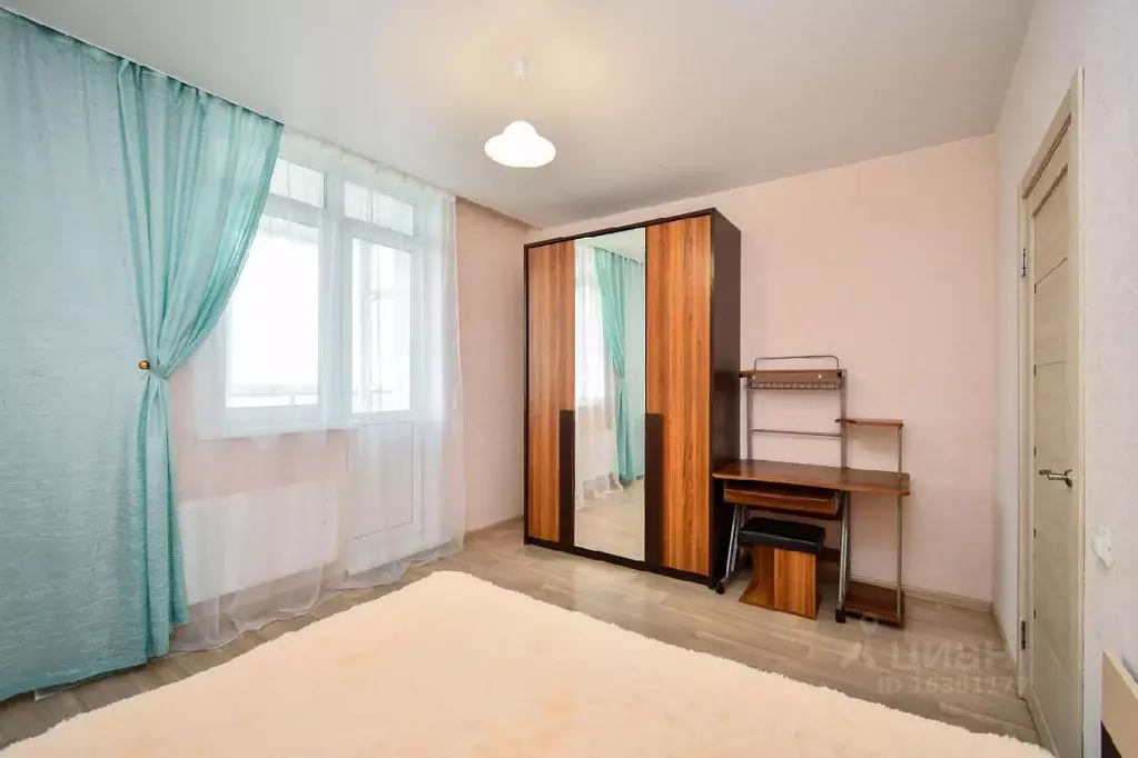 2-к кв. Красноярский край, Красноярск ул. Авиаторов, 47 (72.0 м) - Фото 1