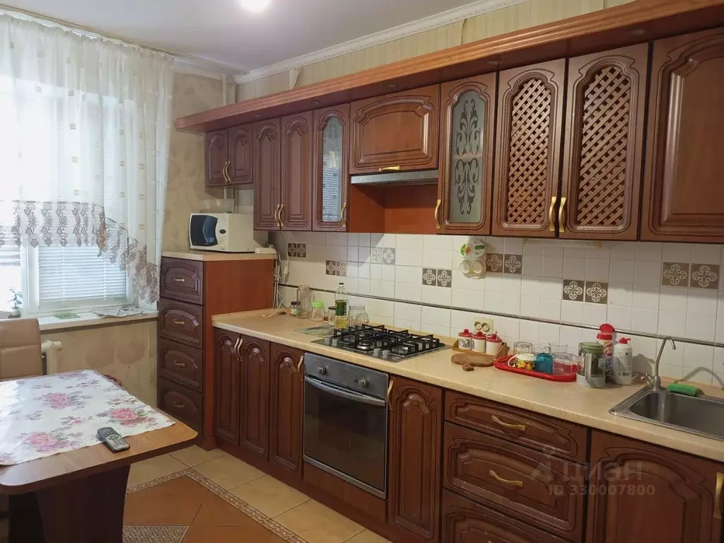 3-к кв. Орловская область, Мценск ул. Машиностроителей, 15/1 (73.2 м) - Фото 1