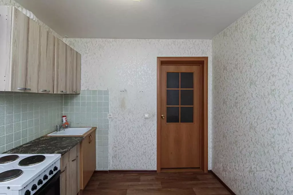 2-к кв. Тюменская область, Тюмень ул. Евгения Богдановича, 10 (54.0 м) - Фото 0
