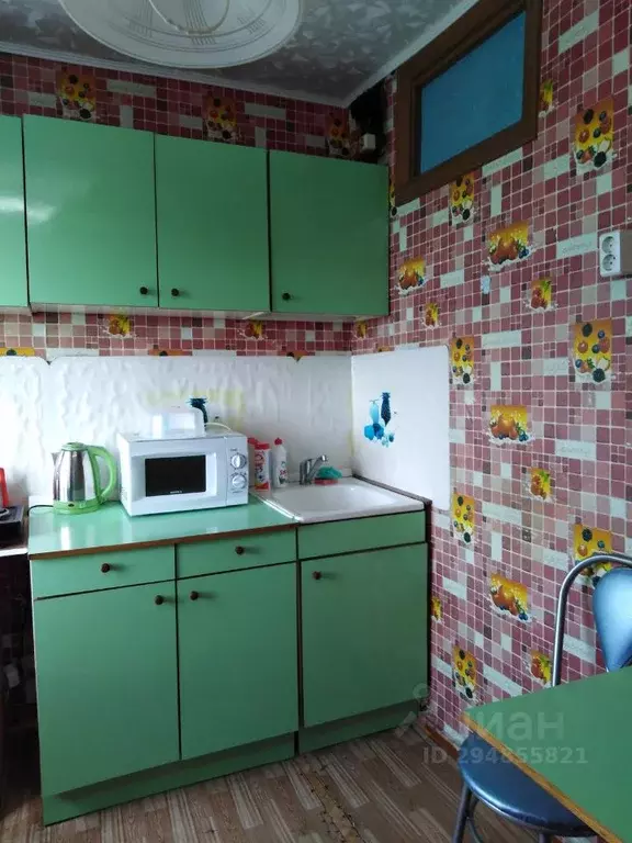 2-к кв. Свердловская область, Ивдель ул. Маяковского, 22 (50.0 м) - Фото 1