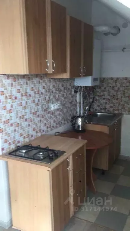 Студия Свердловская область, Екатеринбург ул. Очеретина, 10 (38.1 м) - Фото 0