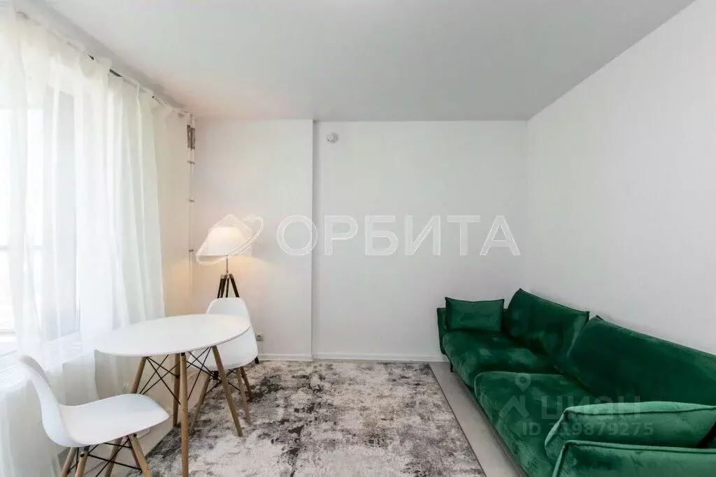 2-к кв. Тюменская область, Тюмень Полевая ул., 117к7 (63.0 м) - Фото 0