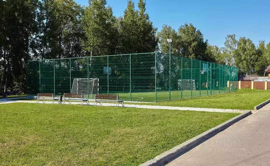 Участок в Московская область, Раменский муниципальный округ, Великие ... - Фото 0