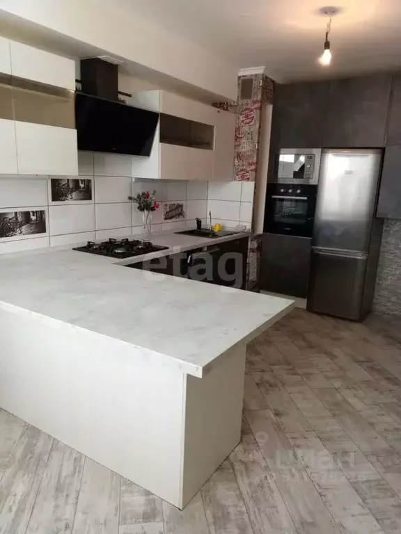 3-к кв. Саратовская область, Саратов ул. Имени Н.В. Кузнецова, 9 (80.0 ... - Фото 1