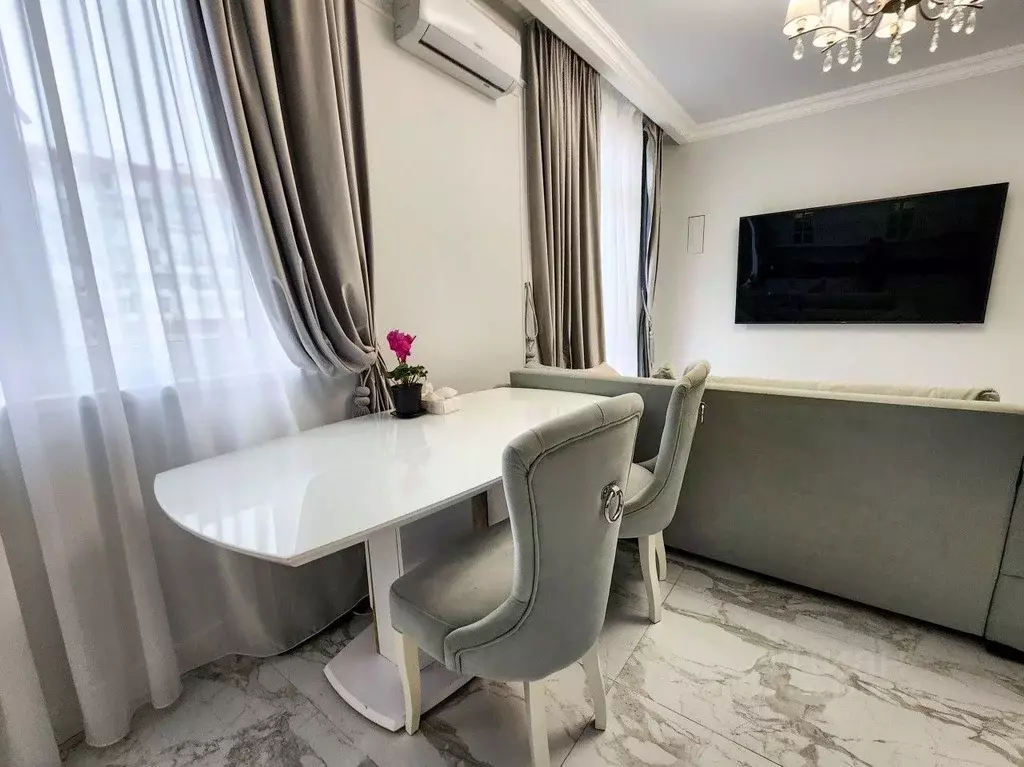 3-к кв. Краснодарский край, Геленджик ул. Олега Анофриева, 1к9 (83.0 ... - Фото 2