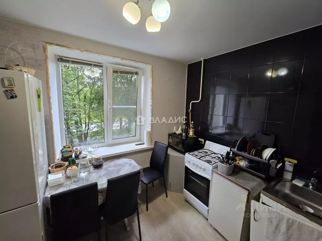 1-к кв. Ярославская область, Рыбинск бул. Победы, 22 (33.1 м) - Фото 0