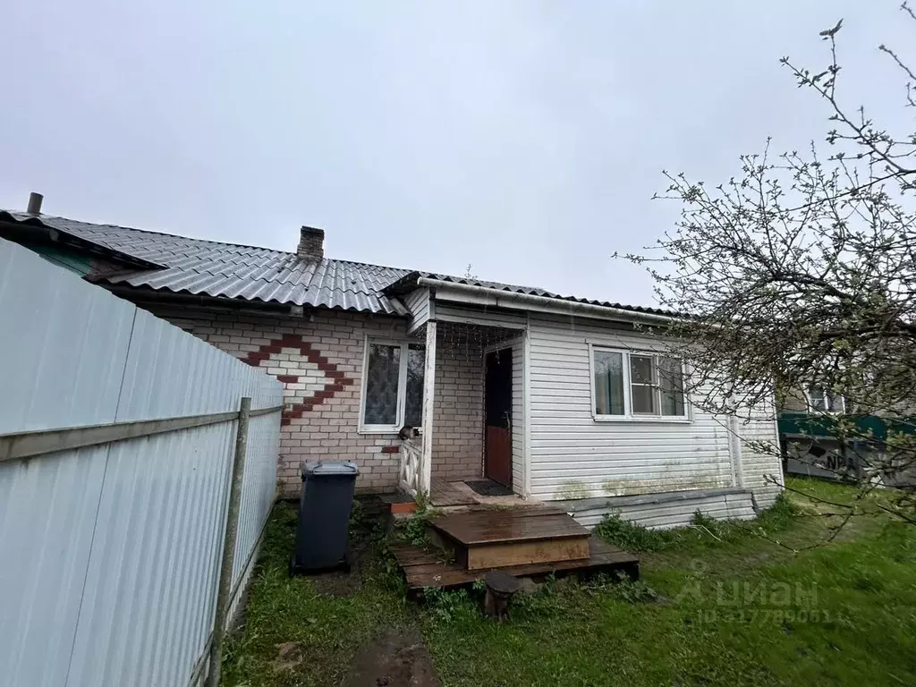 Дом в Новгородская область, Волотовский муниципальный округ, д. Волот ... - Фото 1