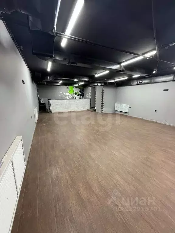 Торговая площадь в Калужская область, Калуга ул. Суворова, 25 (136 м) - Фото 2