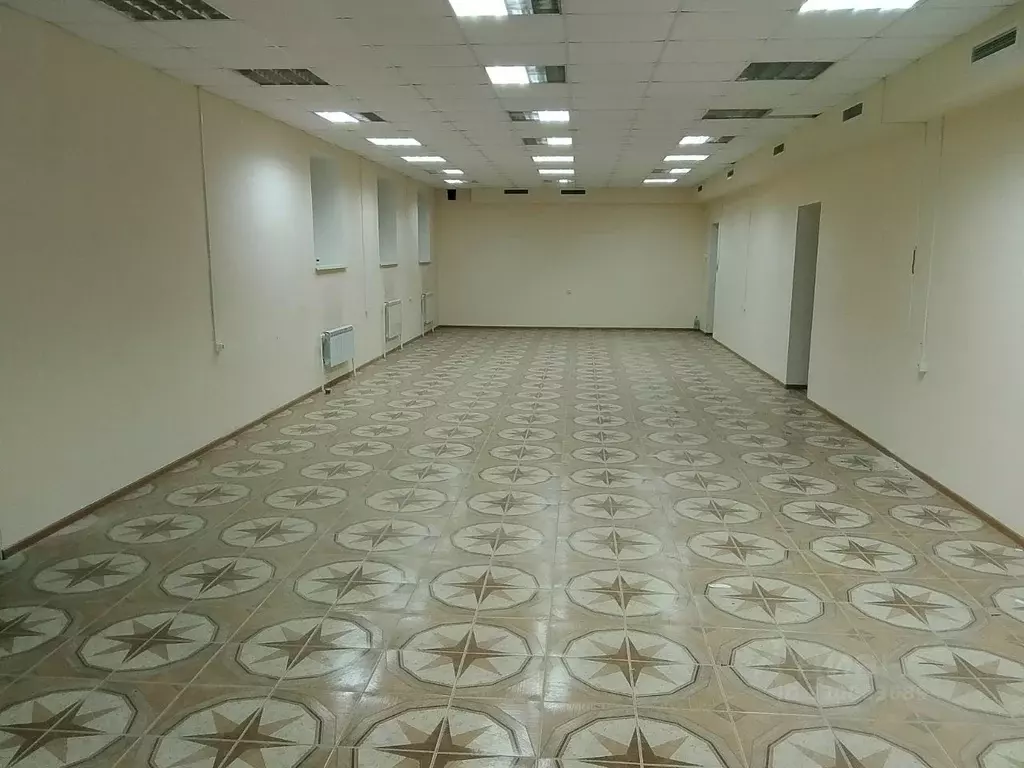 Помещение свободного назначения в Калужская область, Балабаново г. ... - Фото 1