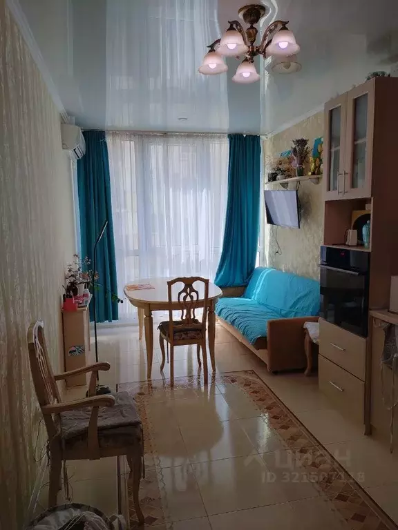 2-к кв. Краснодарский край, Новороссийск Пионерская ул., 43 (70.0 м) - Фото 0