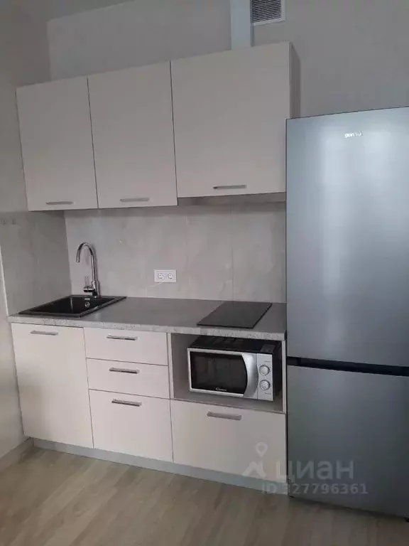 Студия Московская область, Мытищи просп. Астрахова, 7 (27.0 м) - Фото 1